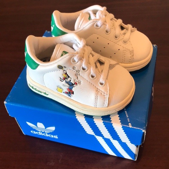 adidas disney baby shoes